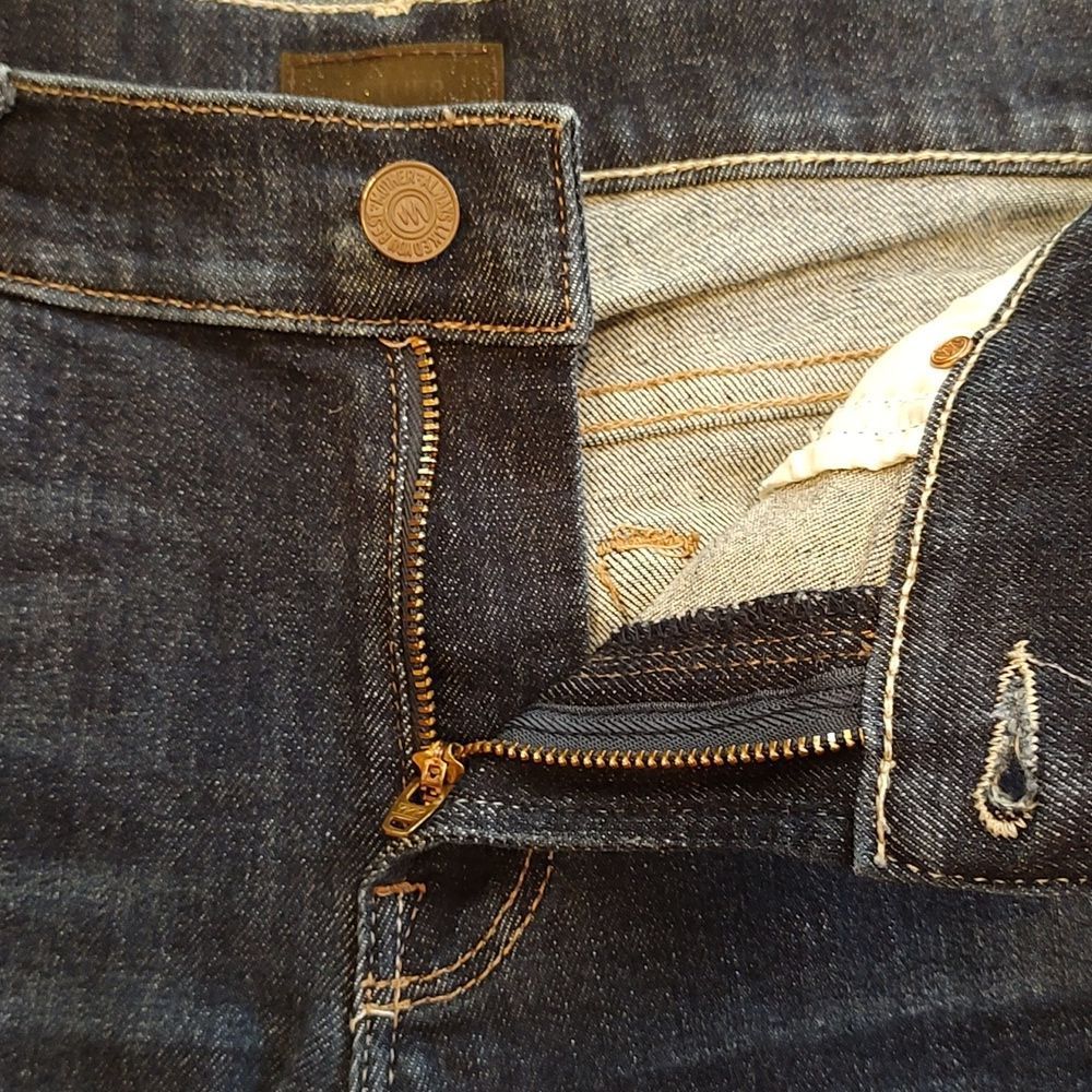 MOTHER The Runaway Denim Jean in Partners Undercover Wash Frayed Hem Revolve - Picture 3 of 16